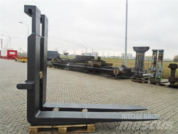 Mafi T230 Термінальні трактори