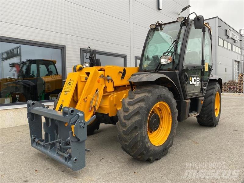 JCB 531-70 Телескопічні навантажувачі