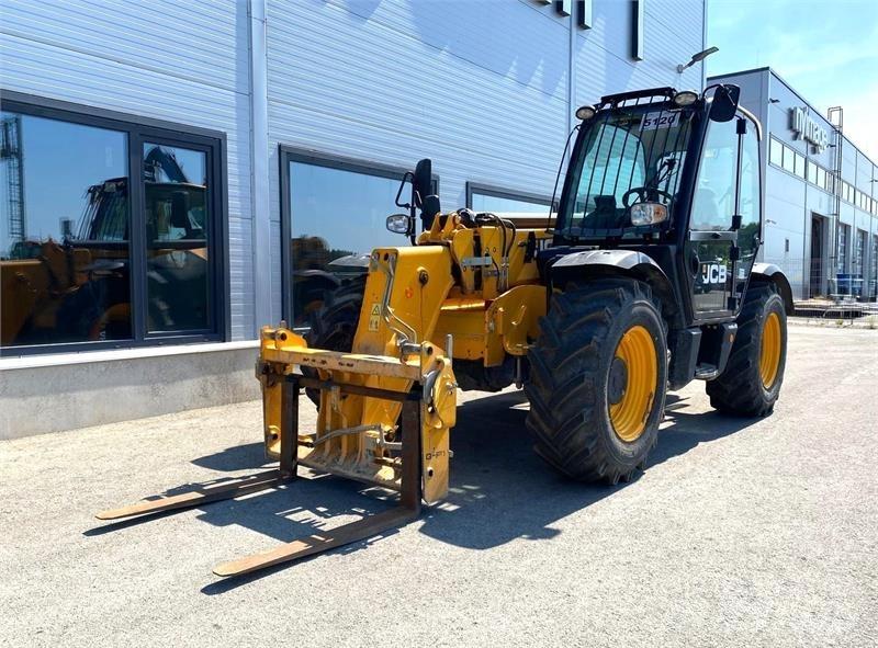 JCB 535-95 Телескопічні навантажувачі