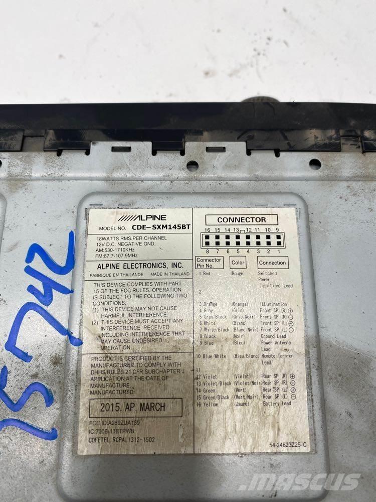  Alpine Електроніка