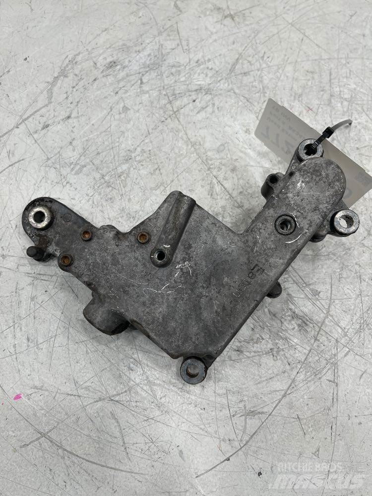 Eaton  Коробки передач