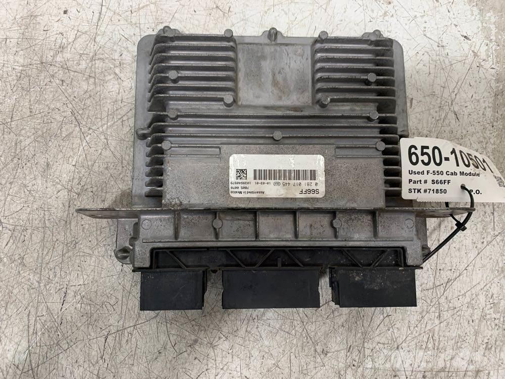 Ford F-550 Кабіни