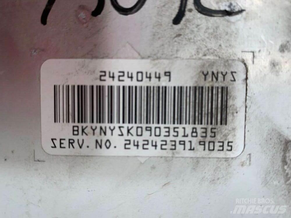 Isuzu NPR Коробки передач
