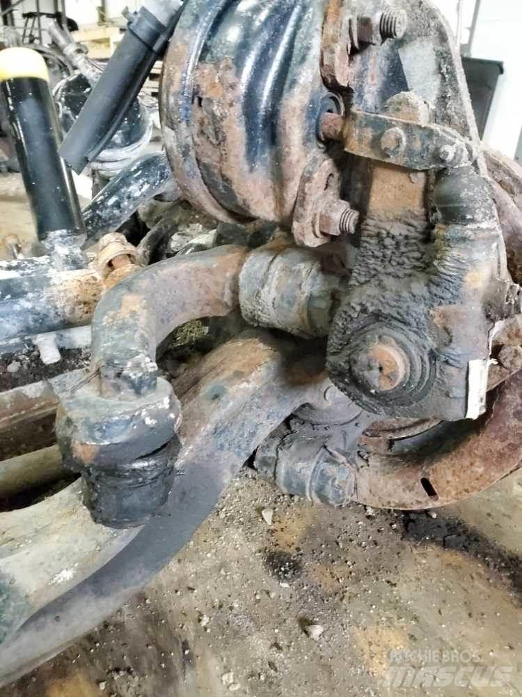 Meritor  Осі