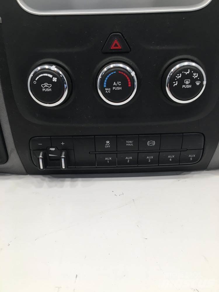 RAM 5500 Транспорт - Інші