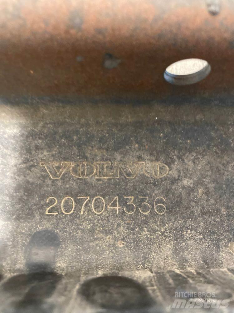 Volvo  Кабіни