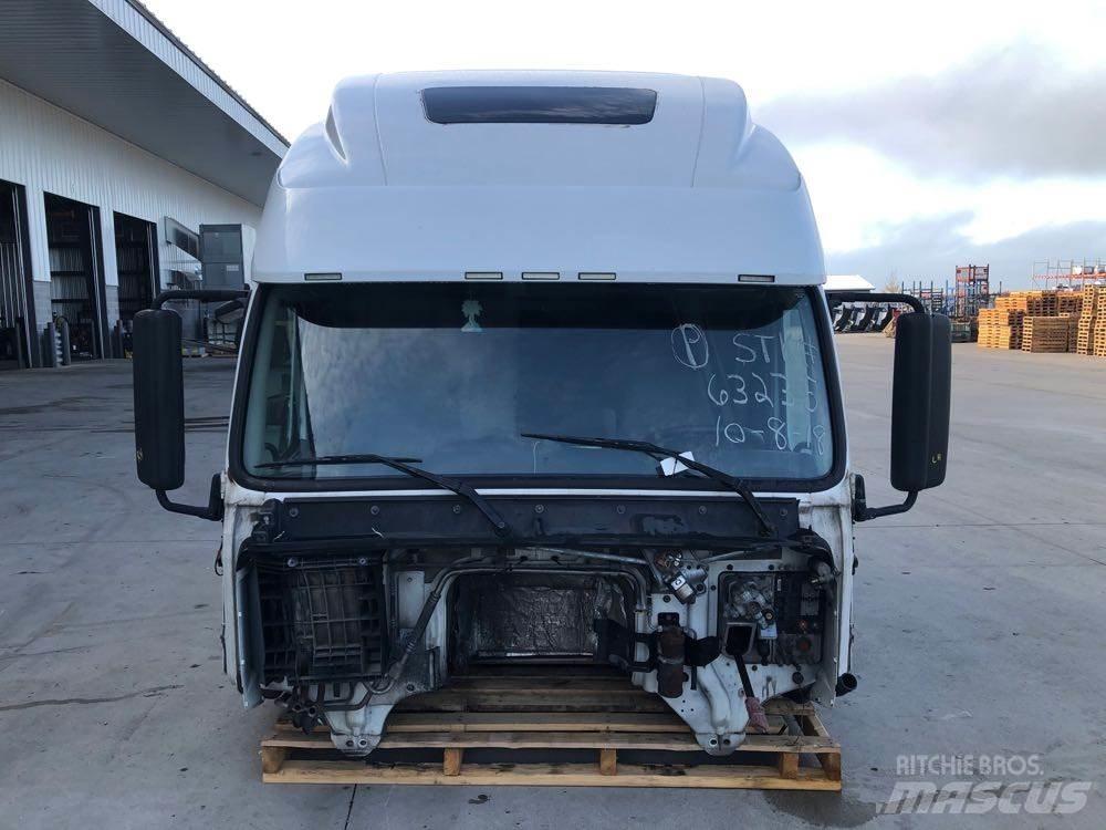 Volvo VNL Кабіни