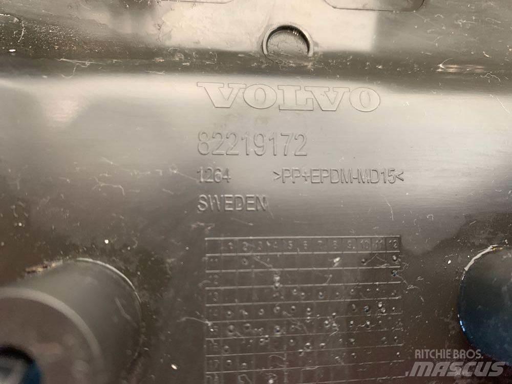 Volvo VNL Транспорт - Інші