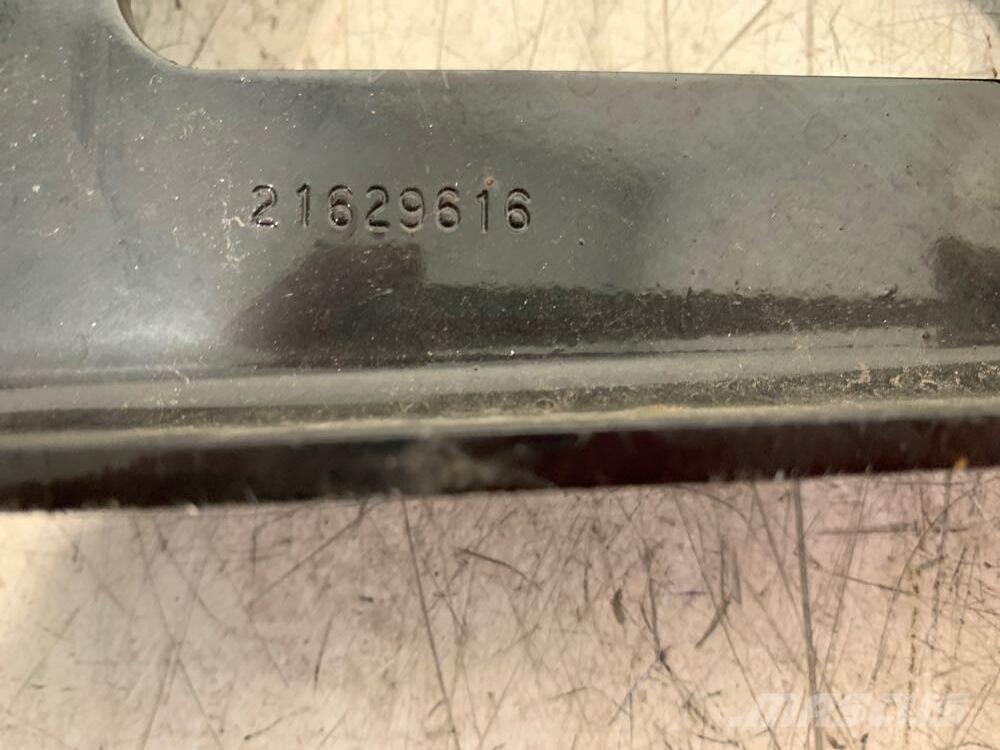 Volvo VNL Транспорт - Інші