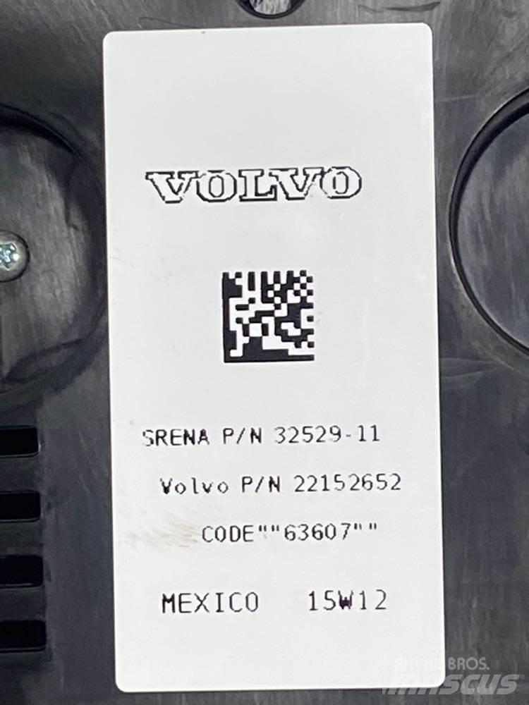Volvo VNL Електроніка