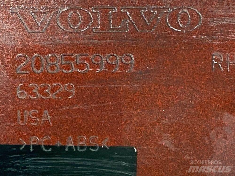 Volvo VNL Кабіни