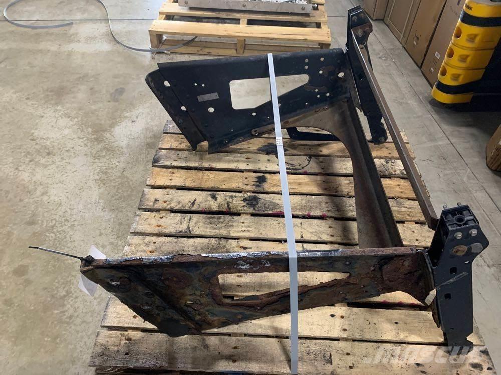 Volvo VNL Транспорт - Інші