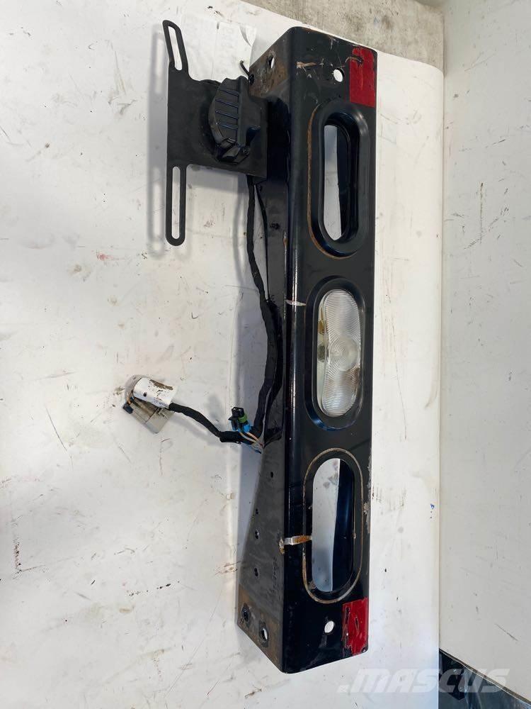 Volvo VNL Транспорт - Інші