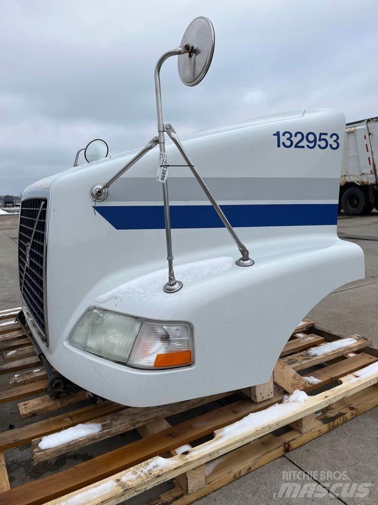 Volvo VNM Кабіни