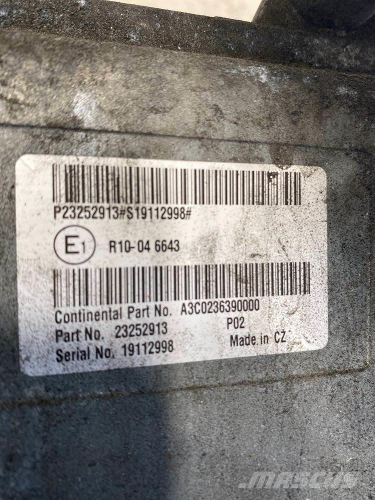 Volvo VNR Транспорт - Інші