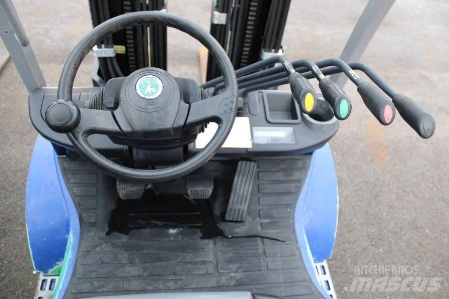 Cesab M 325 D Дизельні навантажувачі