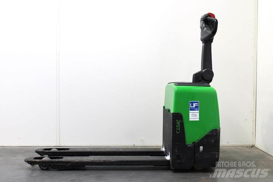Cesab P113 Штабелери