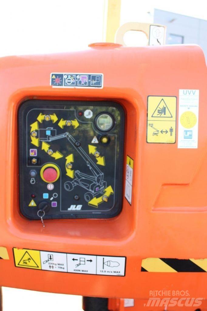 JLG M 600 JP Колінчаті підйомники