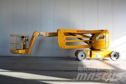 Manitou 170 AETJ Колінчаті підйомники