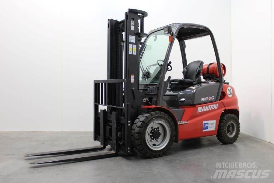 Manitou MI 30 G Газові навантажувачі