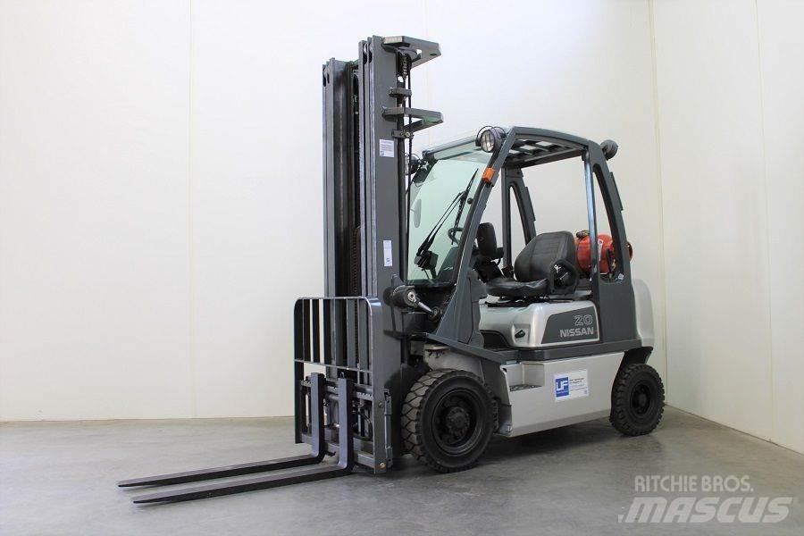 Nissan U1D2A20LQ Газові навантажувачі