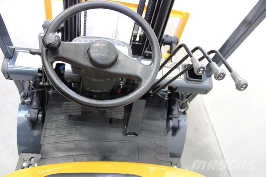 TCM FG 15 N 18 Газові навантажувачі