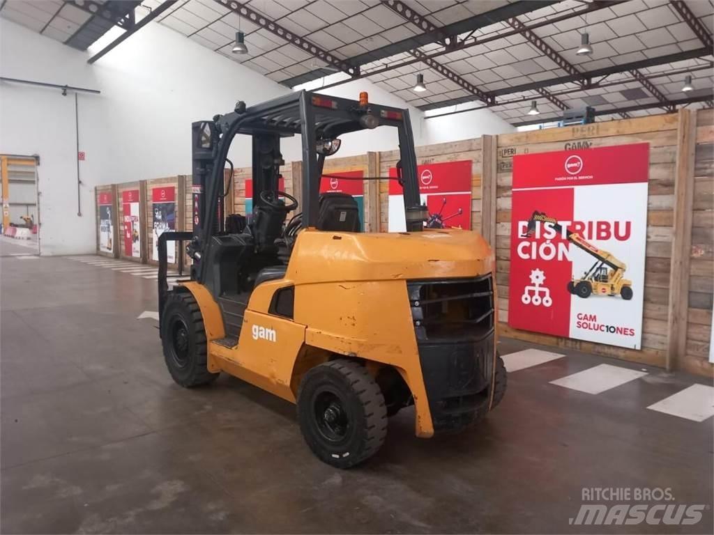 CAT DP45NTD Дизельні навантажувачі