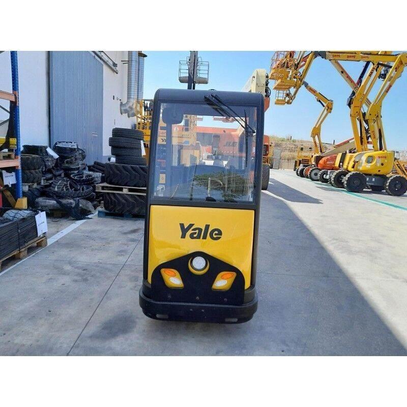 Hyster MT70 Тягачі колісні