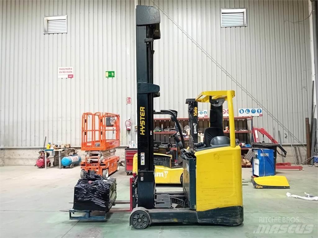 Hyster R1.6 Річ-трак із високим підйомом