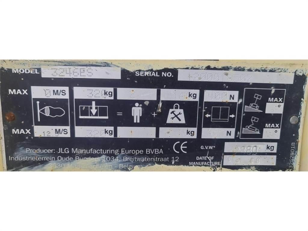 JLG 3246ES Підйомники-ножиці