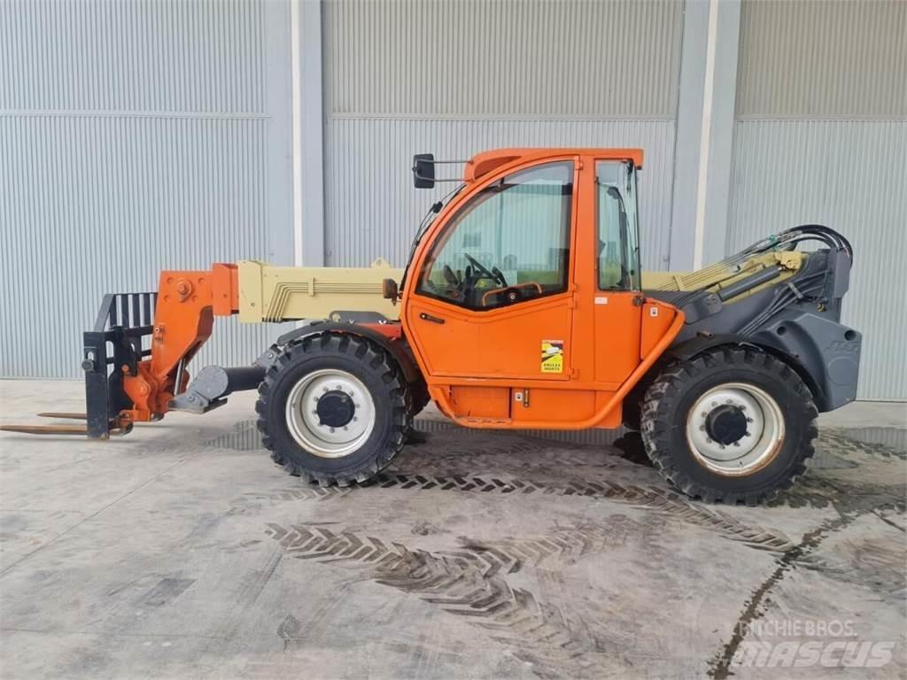 JLG 4013 Телескопічні навантажувачі