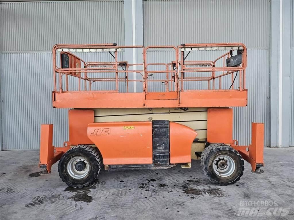 JLG 4394RT Підйомники-ножиці