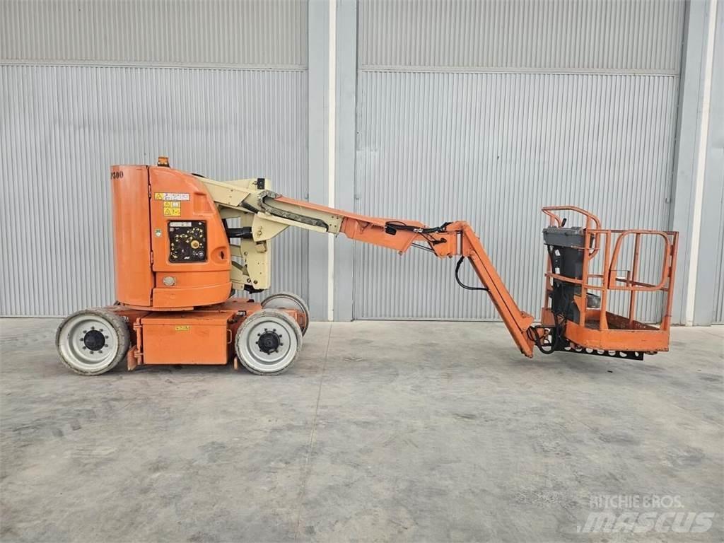 JLG E300AJP Колінчаті підйомники