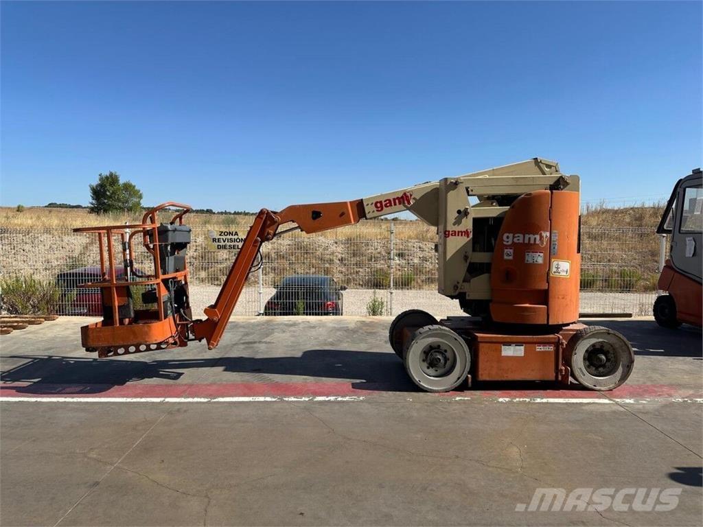 JLG E300AJP Колінчаті підйомники