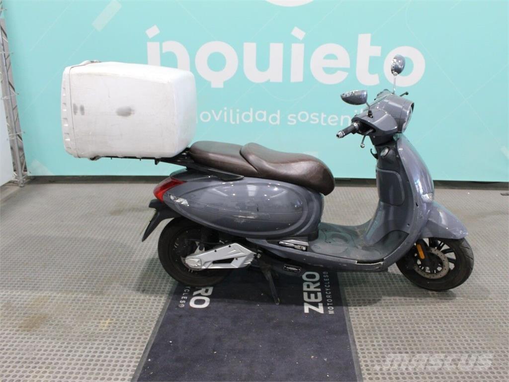  Urban D4 Всюдиходи