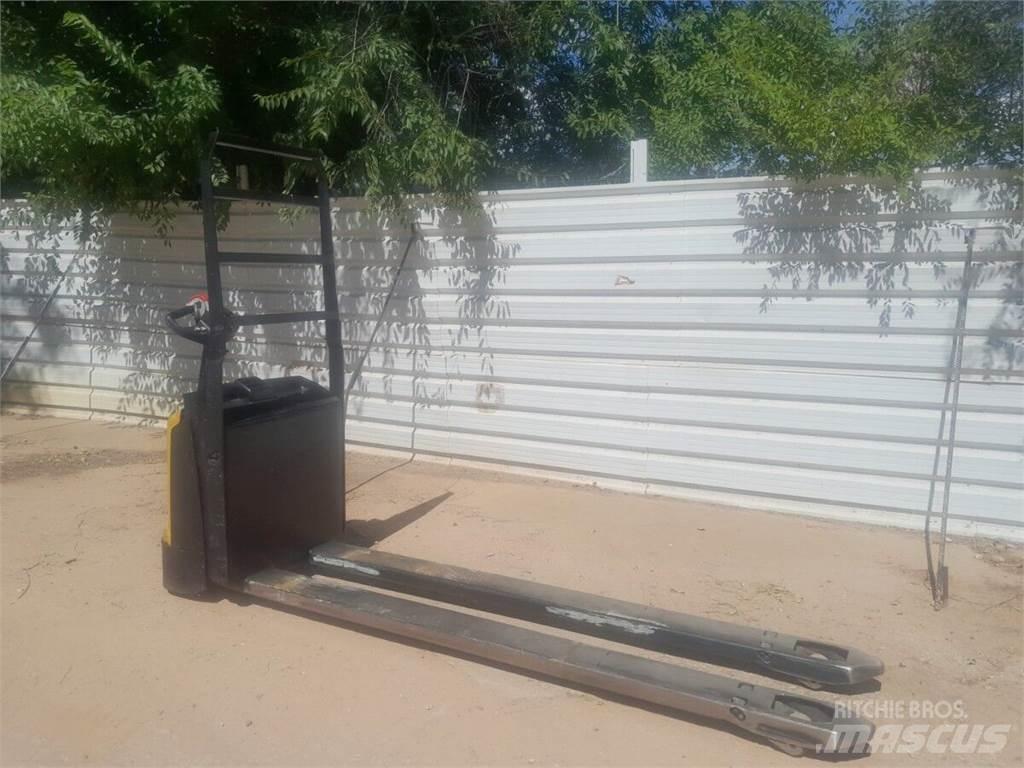 Yale MP20 Штабелери