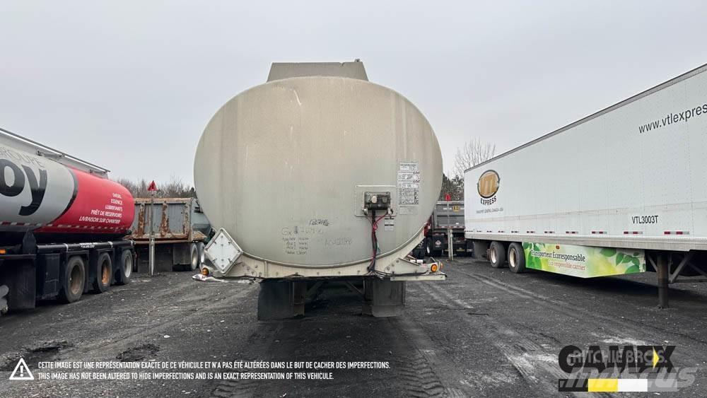 Hutchinson TANKER Тягачі