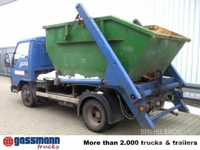 Mitsubishi Canter 4x2 Контейнеровози
