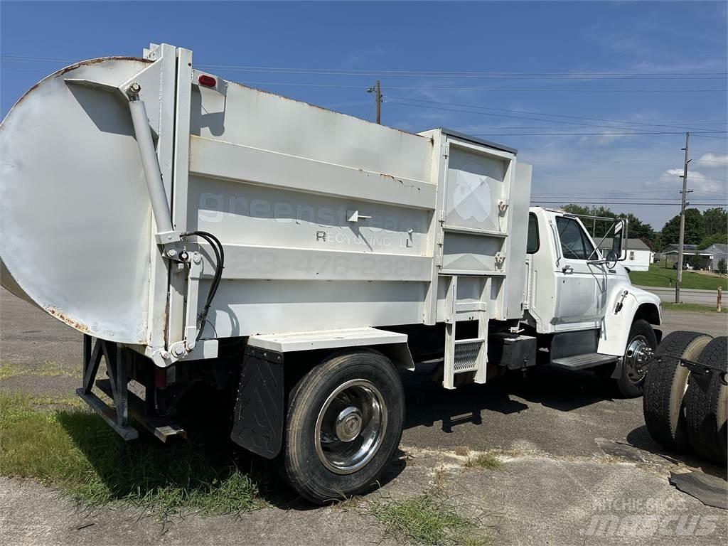 Ford F550 Сміттєвози