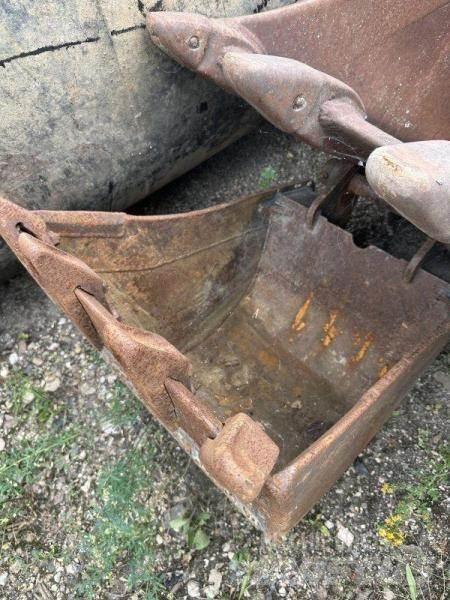 CAT 432E Екскаватори-навантажувачі