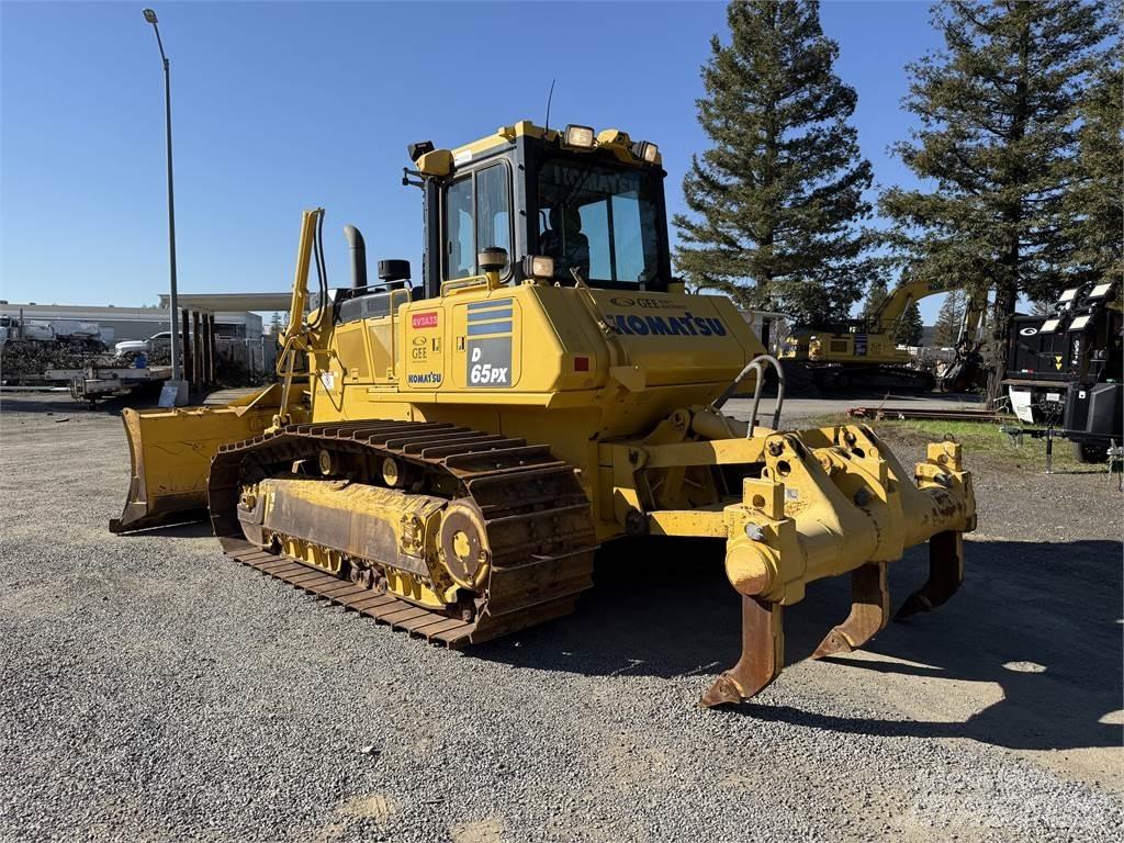 Komatsu D65PX-18 Гусеничні бульдозери
