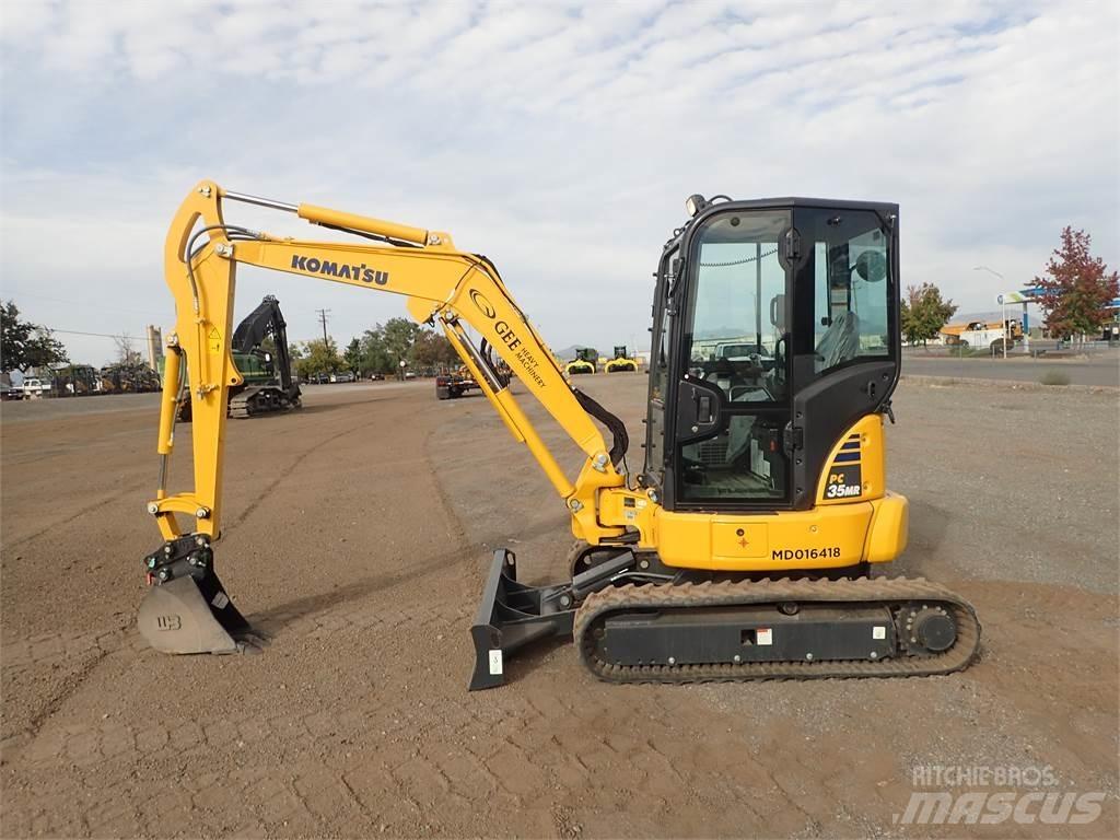 Komatsu PC35MR-5 +1 Гусеничні екскаватори