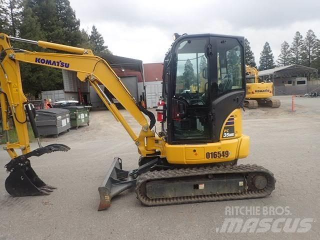 Komatsu PC35MR-5 +1 Гусеничні екскаватори