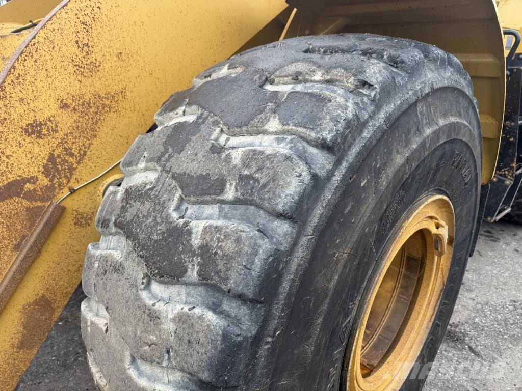 CAT 966 K Фронтальні навантажувачі