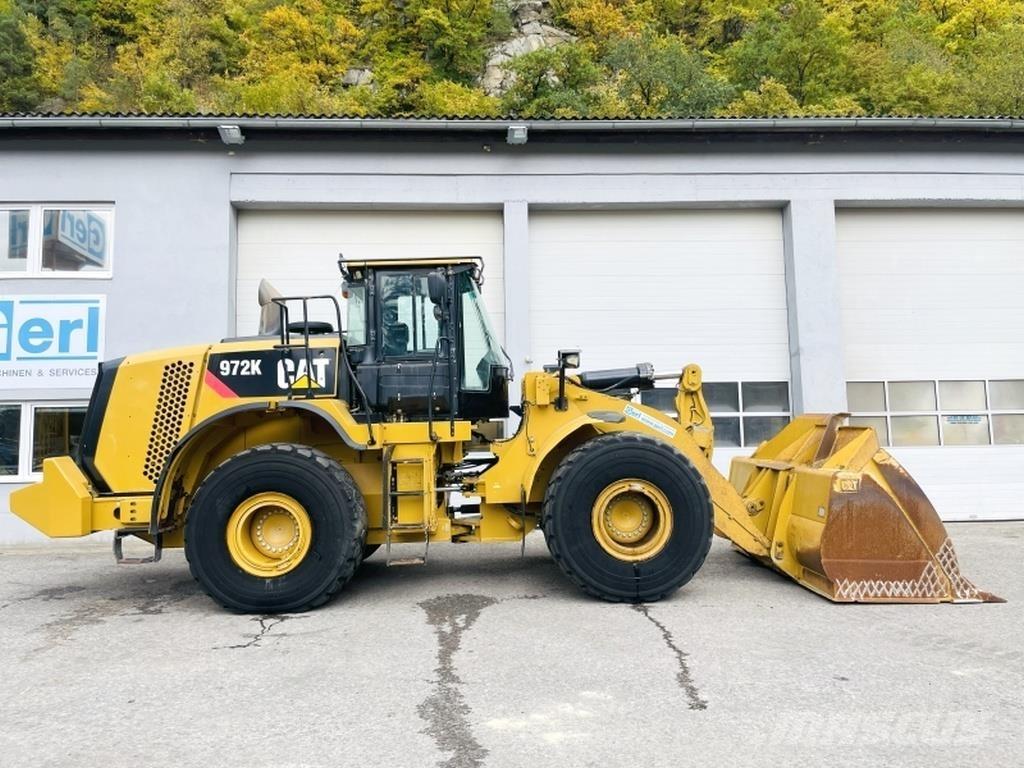 CAT 972K Фронтальні навантажувачі