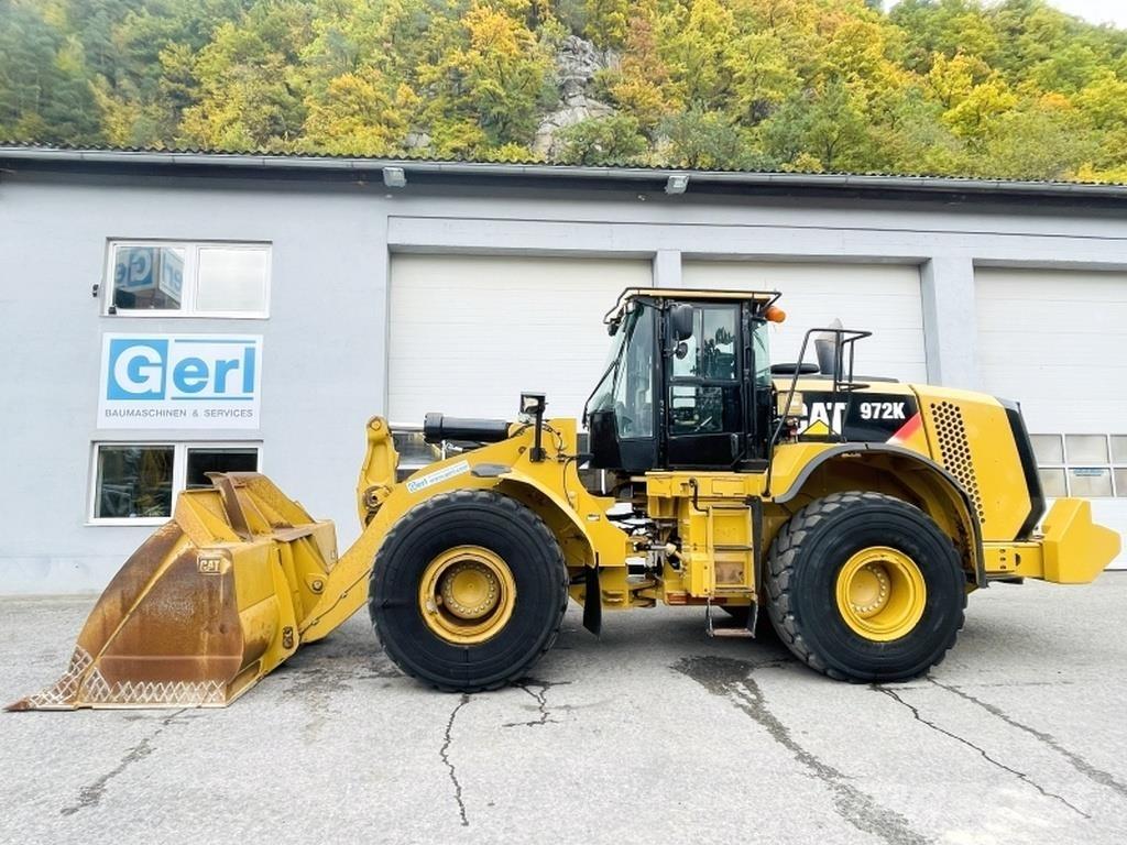 CAT 972K Фронтальні навантажувачі
