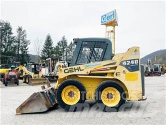 Gehl SL4240 Міні-навантажувачі