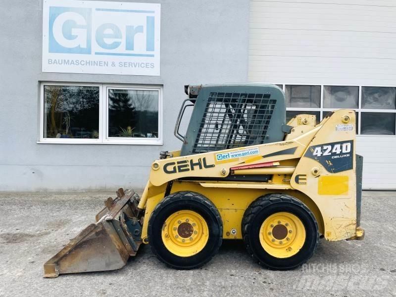 Gehl SL4240 Міні-навантажувачі
