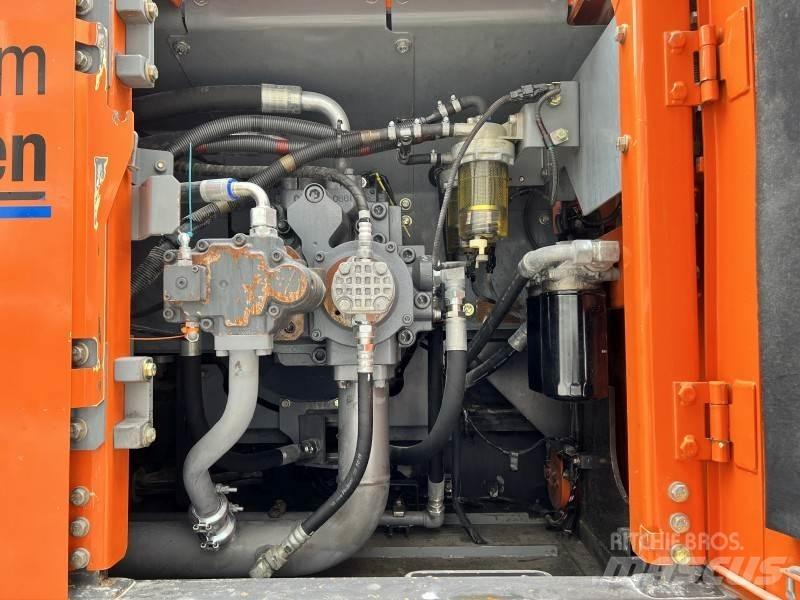 Hitachi ZX 520 LCH-5 Гусеничні екскаватори