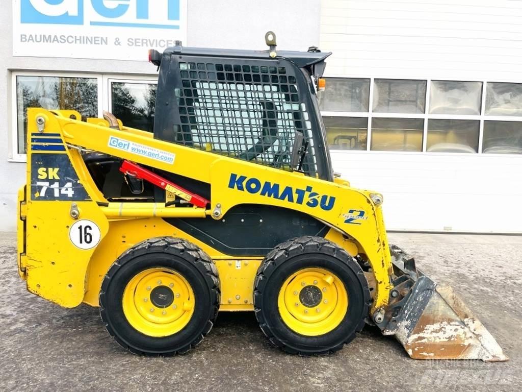 Komatsu SK714 Міні-навантажувачі
